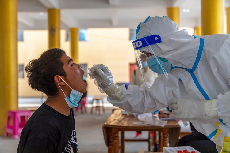 云南瑞丽突发疫情,全民疫苗接种提速应对潜在风险