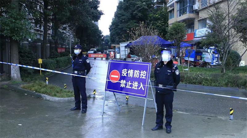 四川成都疫情封控真相及未成年人犯罪封存制度情况