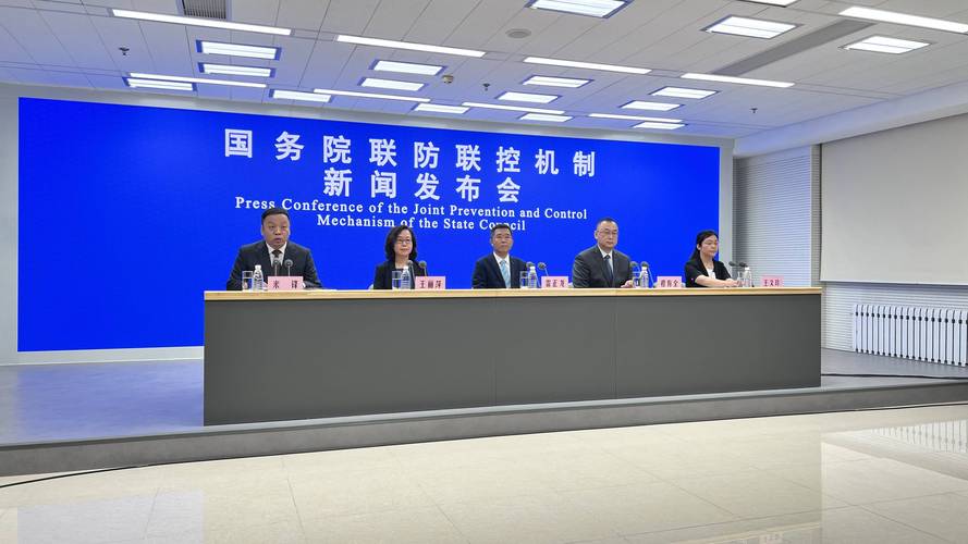 福州疫情源头不明，排查密接次密接并调整风险区域