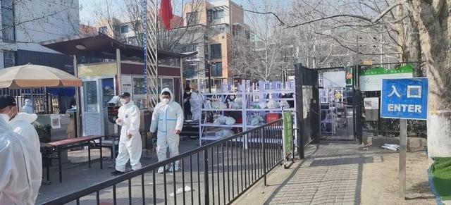 北京通报聚集性疫情致13人确诊，附77例确诊病例活动小区