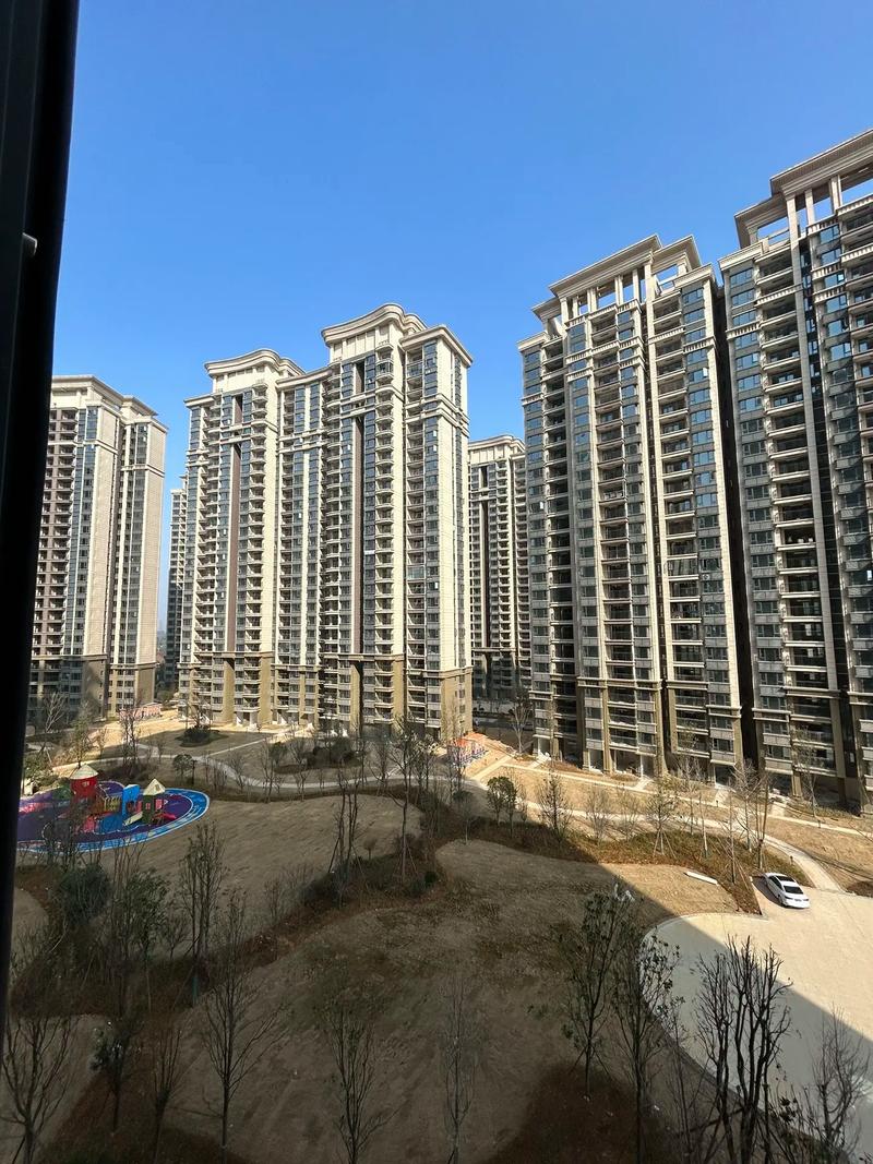 恒大养生谷金牛湖现状：暂停营业未复工，售房稳定适合养老